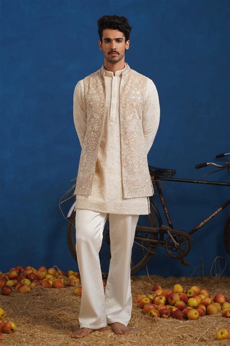 ANVITH MIRROR BEIGE SHORT KURTA JACKET SET – Kalpraag