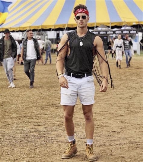 Coachella Guys Fashion at Zane Stirling blog