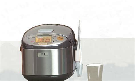 Best Zojirushi Rice Cooker Reviews | Top Picks 2019