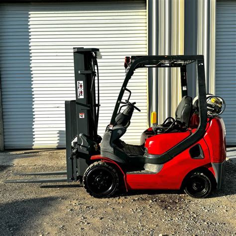 5,116 Used Cushion Tire 4 Wheel Sit Down (Indoor Warehouse) Forklifts for Sale