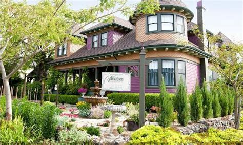 KELLEY & YOUNG WINE GARDEN INN (Cloverdale) - B&B Reviews & Photos ...
