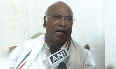 "Is giving job, MSP, the programs of Muslim League?": Kharge hits back ...