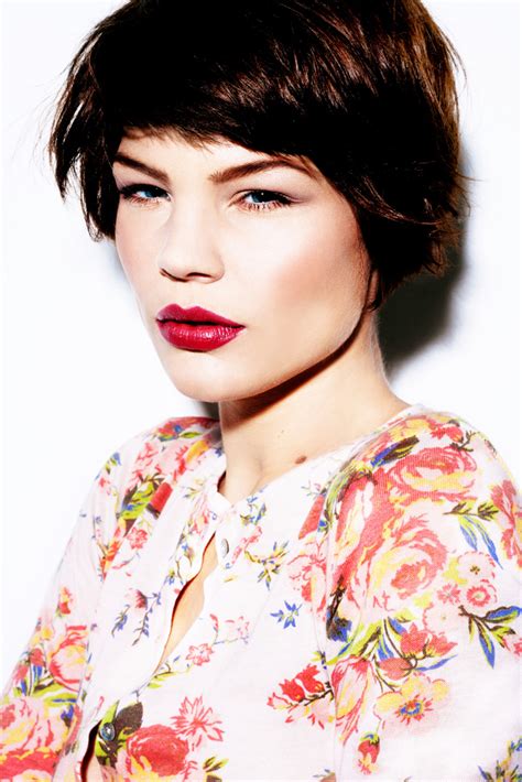 Female Model Portfolio Sample 1 - danielparis