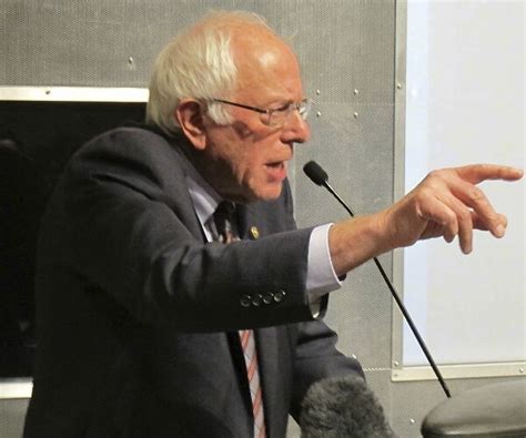 Sanders Unveiling $146 Billion Recovery Plan for Puerto Rico | Newsmax.com