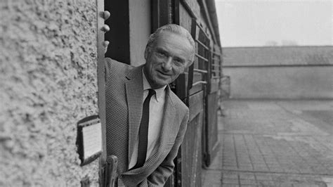 John Gosden salutes 'magical' Sir Peter O'Sullevan | Racing News | Sky ...