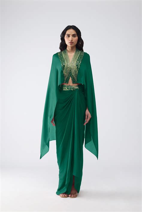 Structured Banarsi Cape Set – Amit Aggarwal