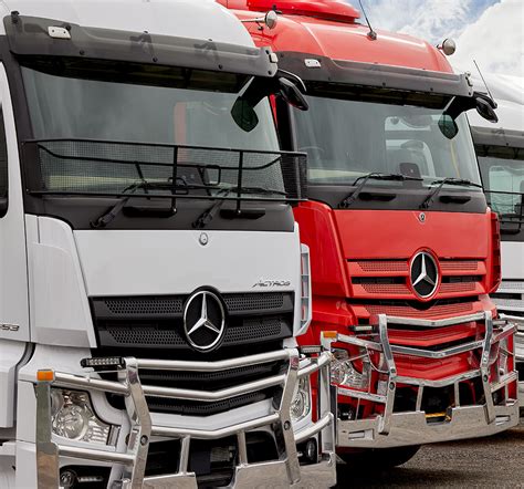 Commercial Truck Finance | SelecTrucks