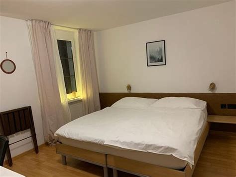 HOTEL-RESTAURANT STADTHOF (Glarus) - Hotel Reviews & Photos - Tripadvisor