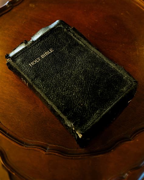 King James Black Leather Bible – Vulture Culture Oddities