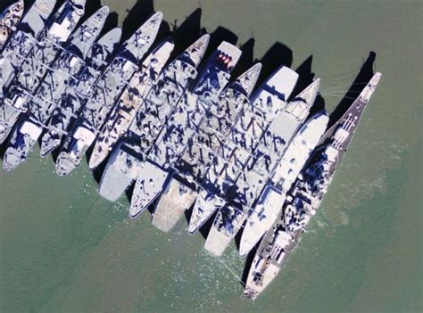 The eerie ghost fleet at Suisun Bay: A collection of U.S. Navy and ...