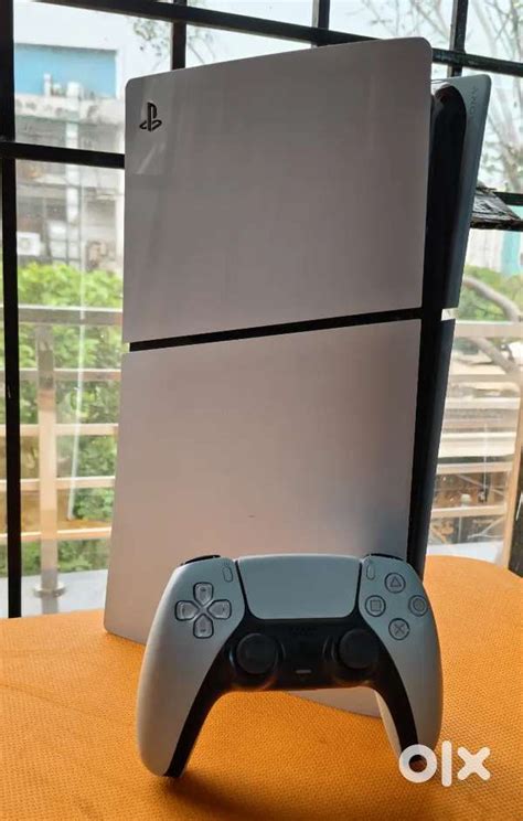 Sony digital console slim PS5 for Sale with Controller & Cables - Games ...