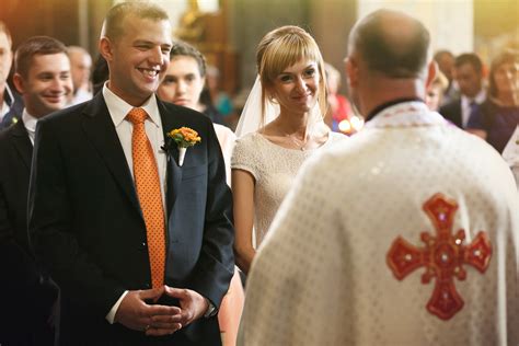 Can Catholics get married outside a Catholic Church? - Formation Reimagined