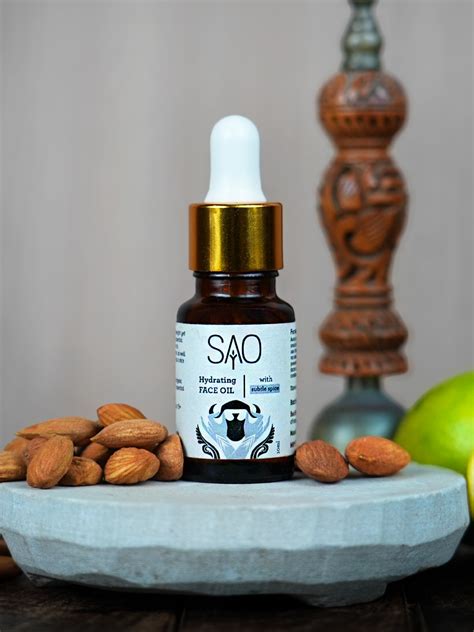 Hydrating Face Oil For Men (Subtle Spice) – Sacred and Organic