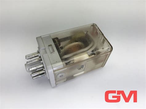 Kuhnke Universal Relay UF3-220V AC Relay 220VAC 6A | Ubuy India