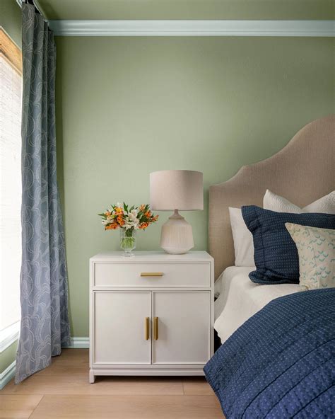 Relaxing Green Paint Colors