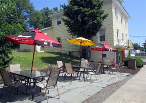 Big taste in a small space! - Reviews, Photos - Sub Zone - Tripadvisor