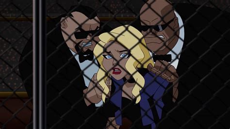 Black Canary captured by Movi-Viento on DeviantArt