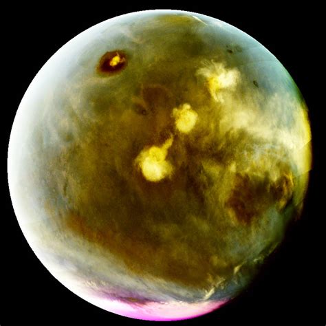 Stunning UV images of Mars captured by Nasa's MAVEN Mission - IBTimes India