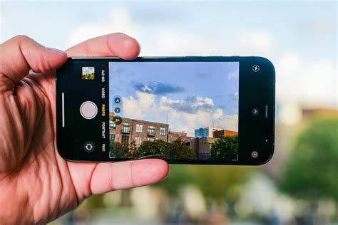 iPhone 12 Design 的图像结果