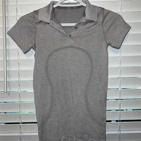 Size 2 Lululemon Golf Polo Women’s - Depop