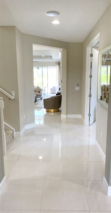 Pin by Yohanna Duran on Casa in 2025 | House flooring, Living room ...