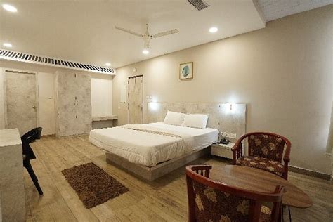 HOTEL TRP BLISS (Nizamabad, Andhra Pradesh) - Hotel Reviews, Photos ...