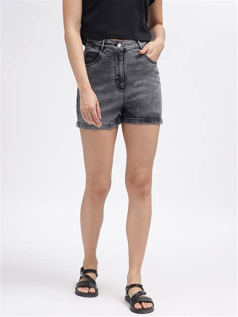 Shop Elle Women Grey Solid Relaxed Fit Shorts Online – Iconic India