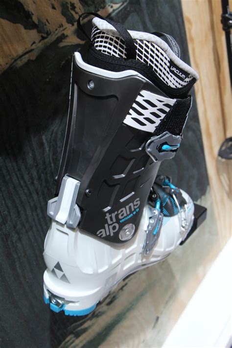 ISPO 2014 | Partie 2 : Chaussures et fixations de ski | PowderGuide