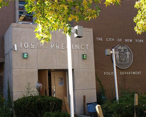 P105 YPD Police Station Precinct 105, Queens Village, Quee… | Flickr