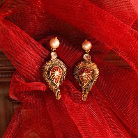 Buy Antique Pendant set Online | Antique Pendant set by Manubhai.