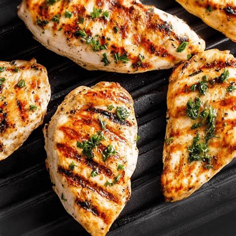 Perfect Grilled Chicken Breast Recipe - Quite Chefy