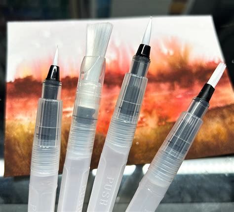 Benefits Of Using Water Brushes For Watercolor Painting | Green Artist