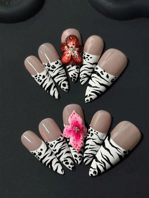 Zebra And Flower Pattern, Handmade Nails, Black And White Sweet Cool ...