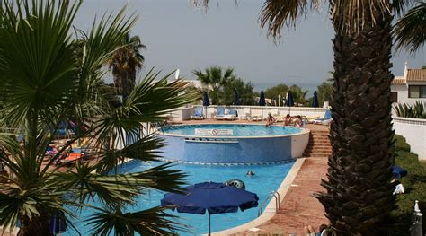 1E CARVOEIRO (Portugal - Algarve) - Hotel Reviews, Photos, Rate ...