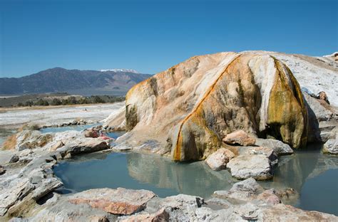 Travertine Hot Spring | Natural Atlas