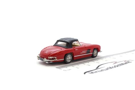 Mercedes-Benz 300 SL Roadster - Red im Maßstab 1:87 von Micro City ...
