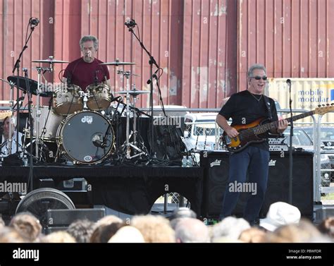 Creedence clearwater revisited hi-res stock photography and images - Alamy
