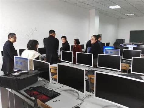 锦江乐园会议活动中心32人电脑培训室