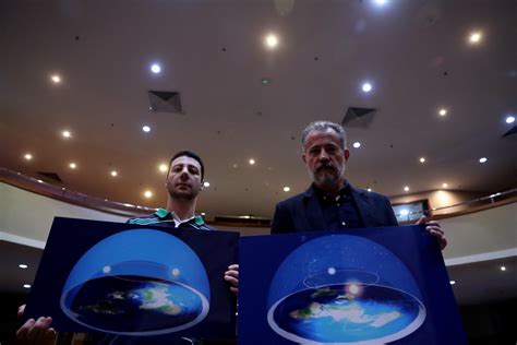 A 500 años del viaje de Magallanes, el terraplanismo gana adeptos en ...