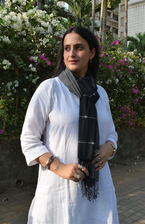 Dupatta /Stole – House of Moxa