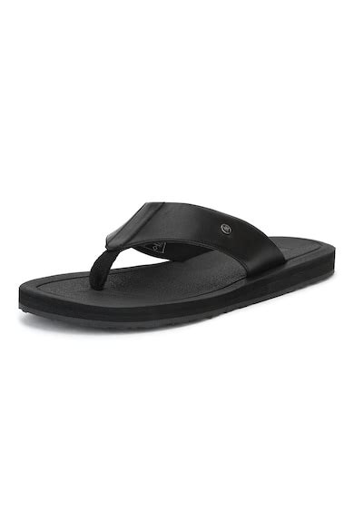 Buy Men Black Solid Flip Flops Online - 582551 | Louis Philippe