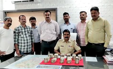 मुंबई : मालिक के 35 लाख लेकर फरार ड्राइवर को पुलिस ने 12 घंटे में दबोचा ...