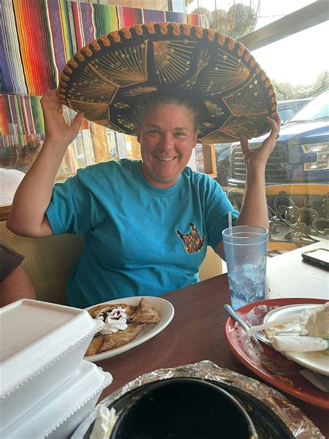 Roxy’s Treatment Dinner Fundraiser at Townline Trails farm, Townline ...