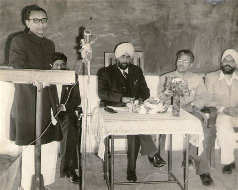 Dreams and nightmares of ‘Acche din’ in Rajinder Singh Bedi’s classic ...