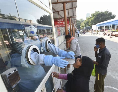 Health Ministry issues new guidelines markets in containment zones to ...