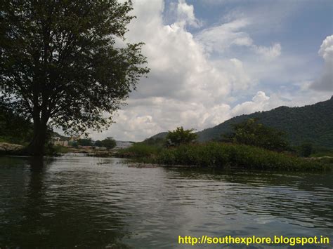 HOGENAKKAL / HOGENAKKAL FALLS / CORACLE RIDE / NAYAGARA FALLS OF INDIA ...