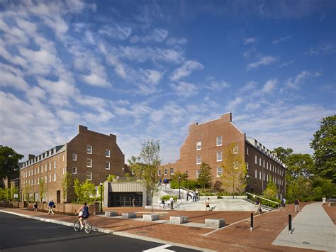 EwingCole University of Delaware - EwingCole