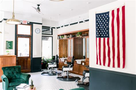 Frank's Gentlemen's Salon Upscale Barber Shop and Men's Haircuts