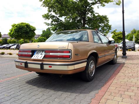 Old Parked Cars Warsaw: 1988 Buick Regal Limited Coupe