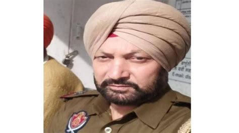 ਪੰਜਾਬ ਪੁਲਿਸ ਦੇ ASI ਨੇ ਖ਼ੁਦ ਨੂੰ ਮਾਰੀ ਗੋਲੀ, PGI ‘ਚ ਕੀਤਾ ਰੈਫ਼ਰ